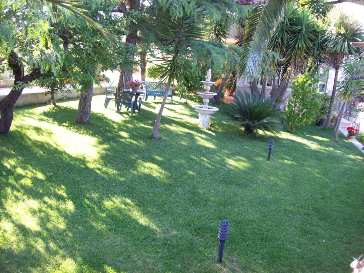 B&B Lo Smeraldo Castellana Grotte Exterior foto